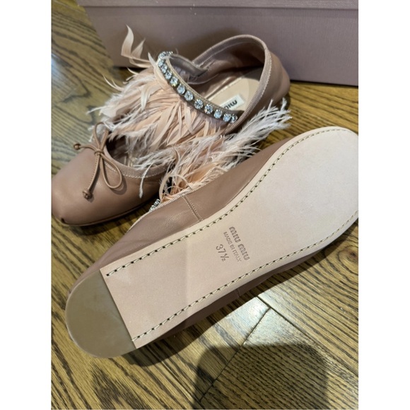 Miu Miu Tan Feather Embellished Flats - Picture 2 of 3